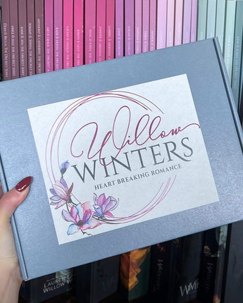 X-Large Willow Winters Subscription Box