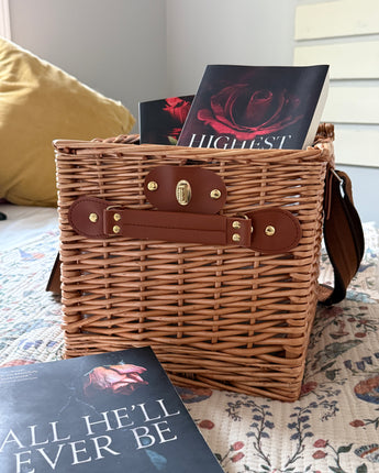 Book Lover Picnic Basket